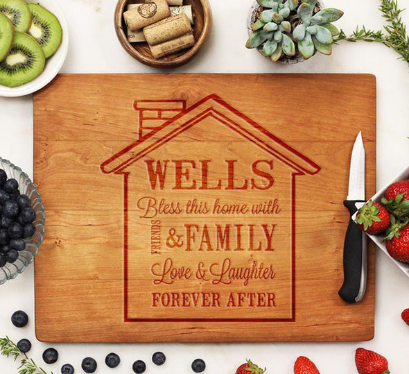 Cutting Board "Wells House Design"