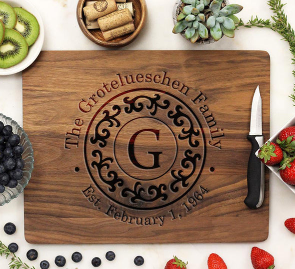 Cutting Board "Grotelueschen Family Filigree"