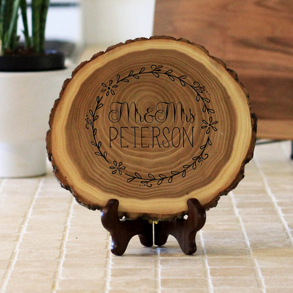 Wood Plaque "Mr & Mrs Peterson"