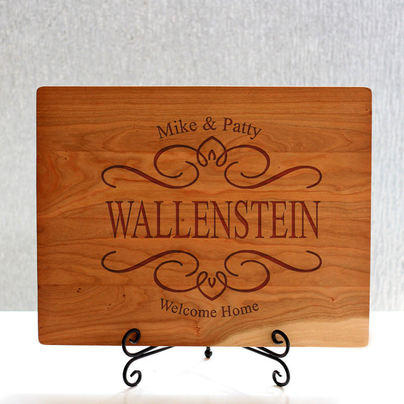 "Wallenstein Filigree Design" Cutting Board & Stand