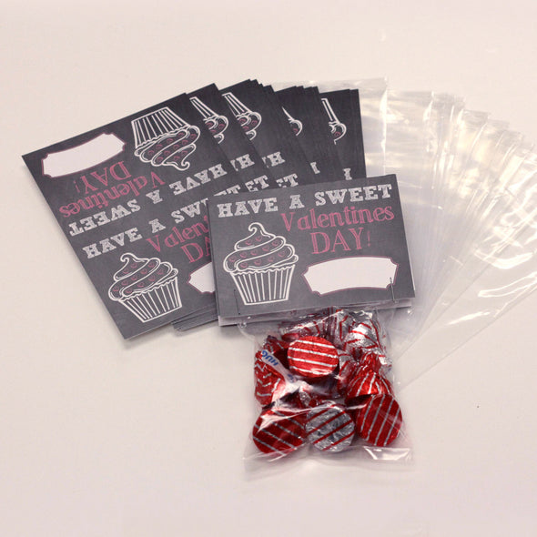 Valentine Cards with Goodie Bags (Set of 20) - "Sweet Valentine Cupcake"