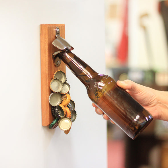 Magnet Bottle Opener - "Barnes PUB"